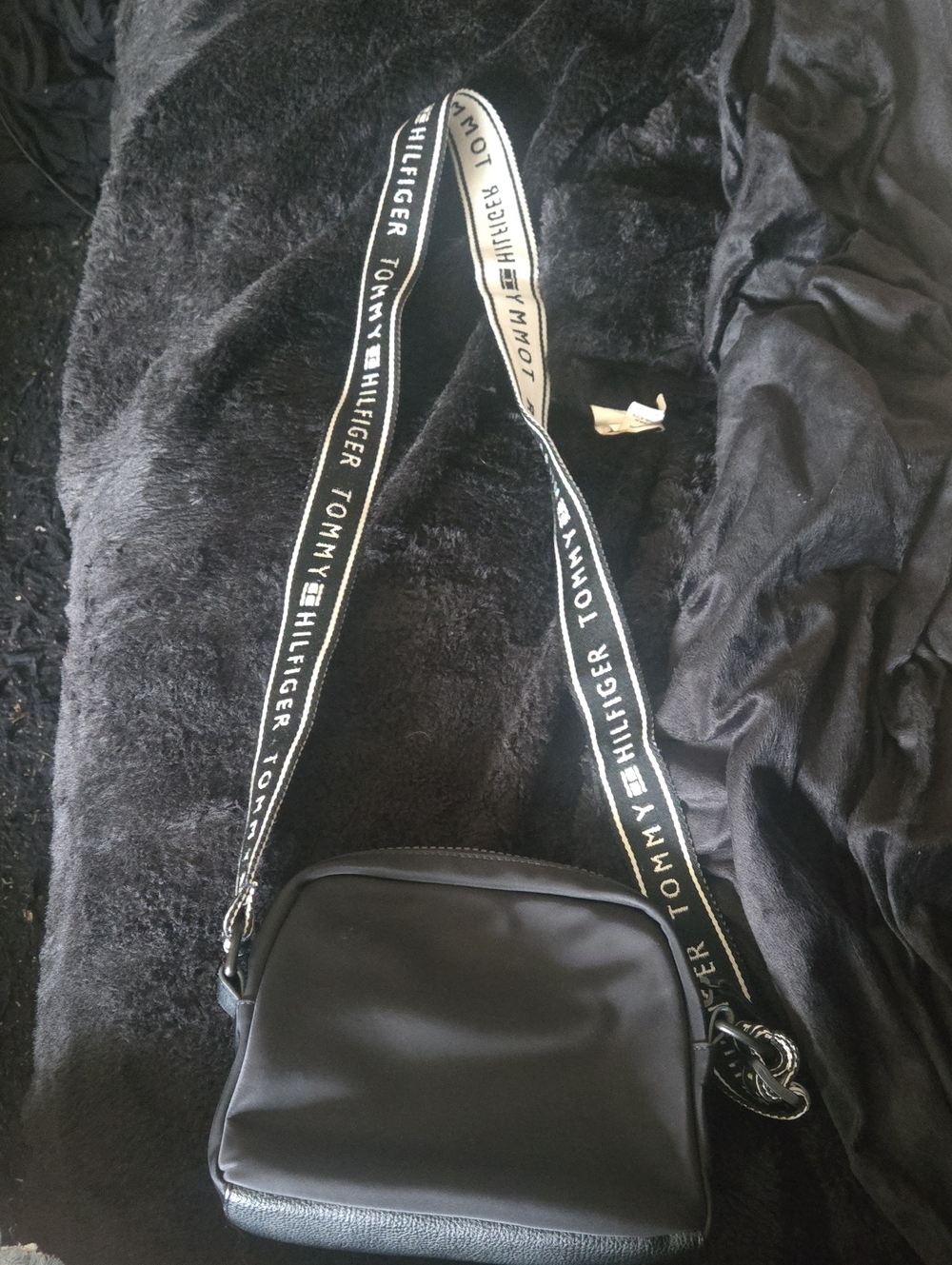 Tommy Hilfiger Purse